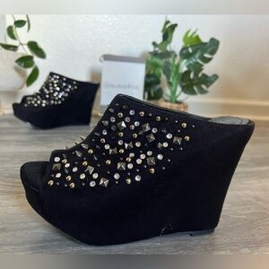 Speed limit 98 Edgy Stud & Spike Black Wedge Peep Toe Platform Mules. Size 6.5